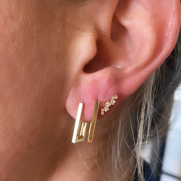 TAY W Earring-Lirmizrahi