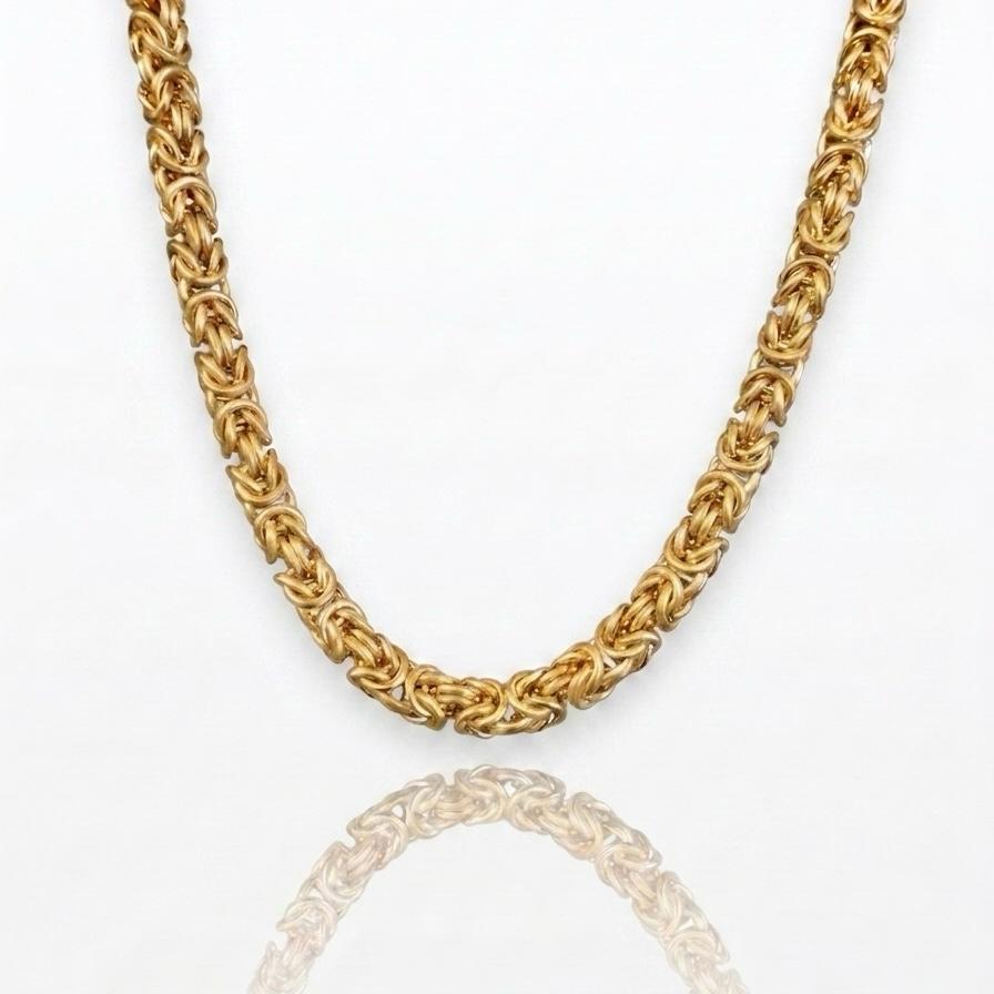 AMI Necklace