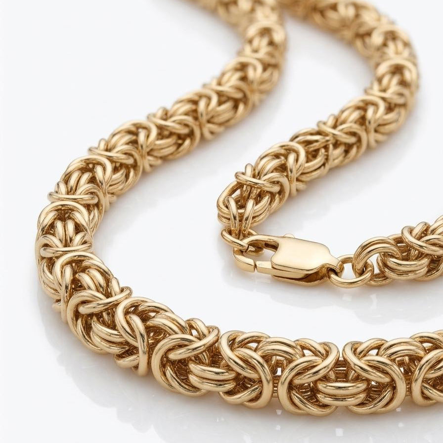 AMI Necklace