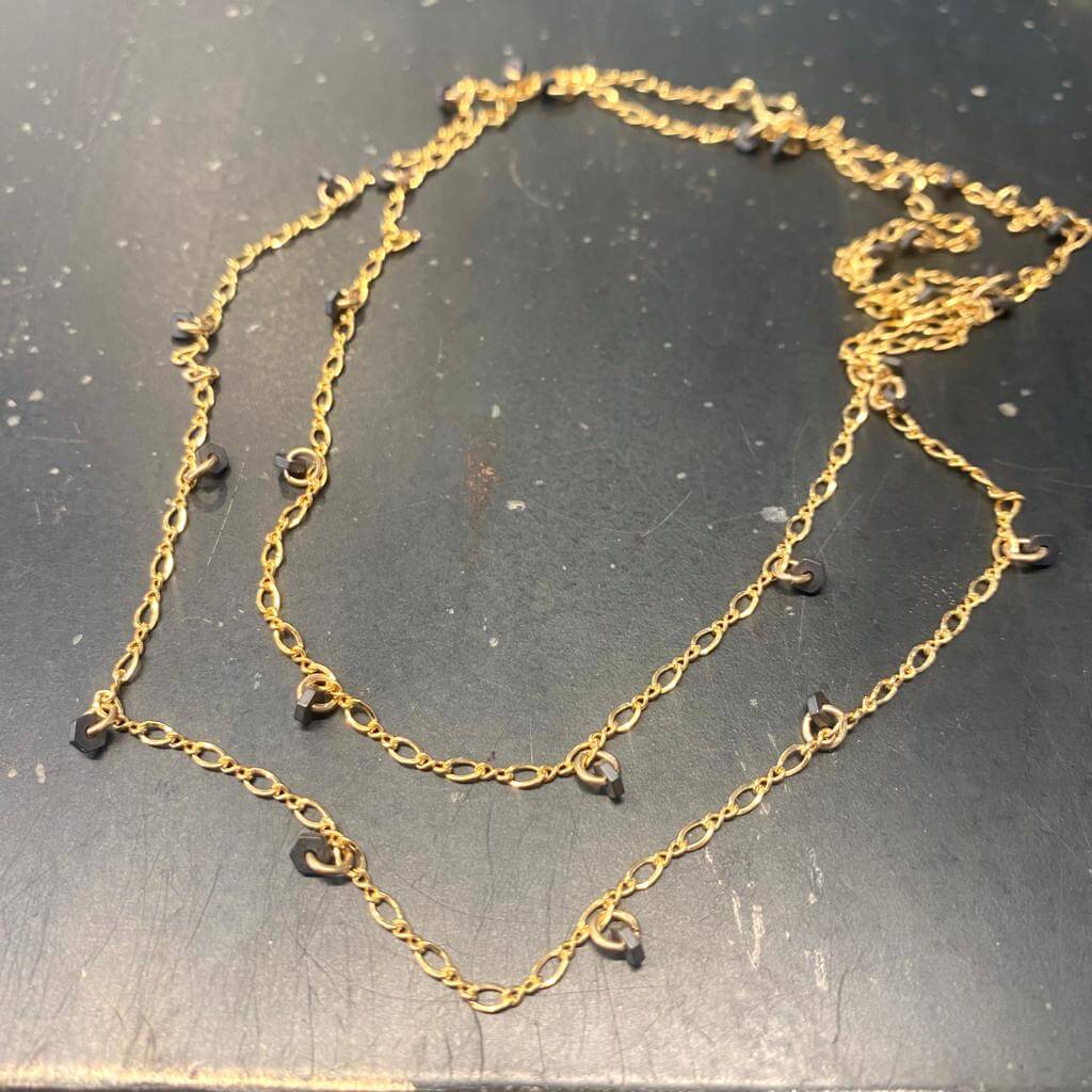 AMORE Necklace-Lirmizrahi