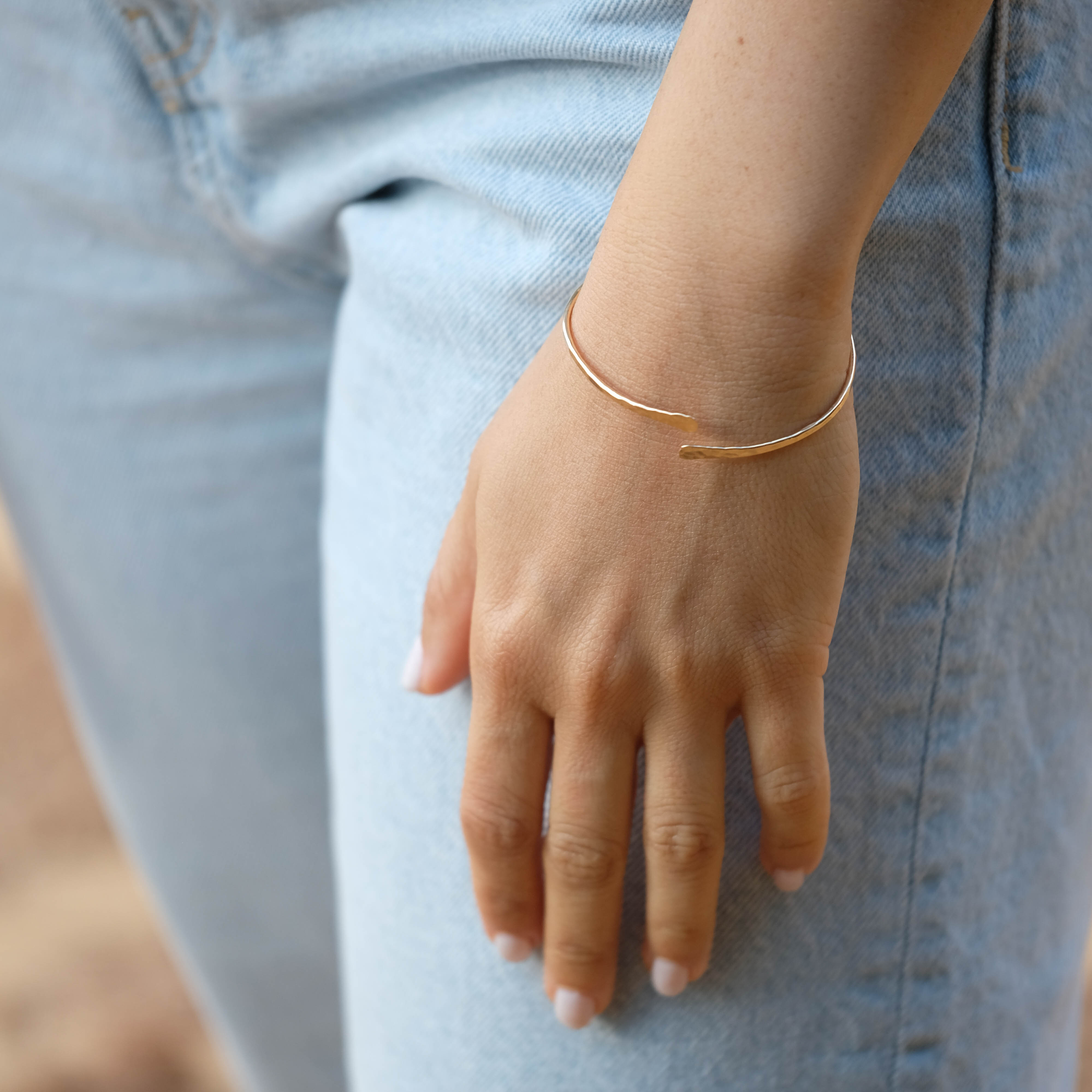 BANGLE Bracelet-Lirmizrahi