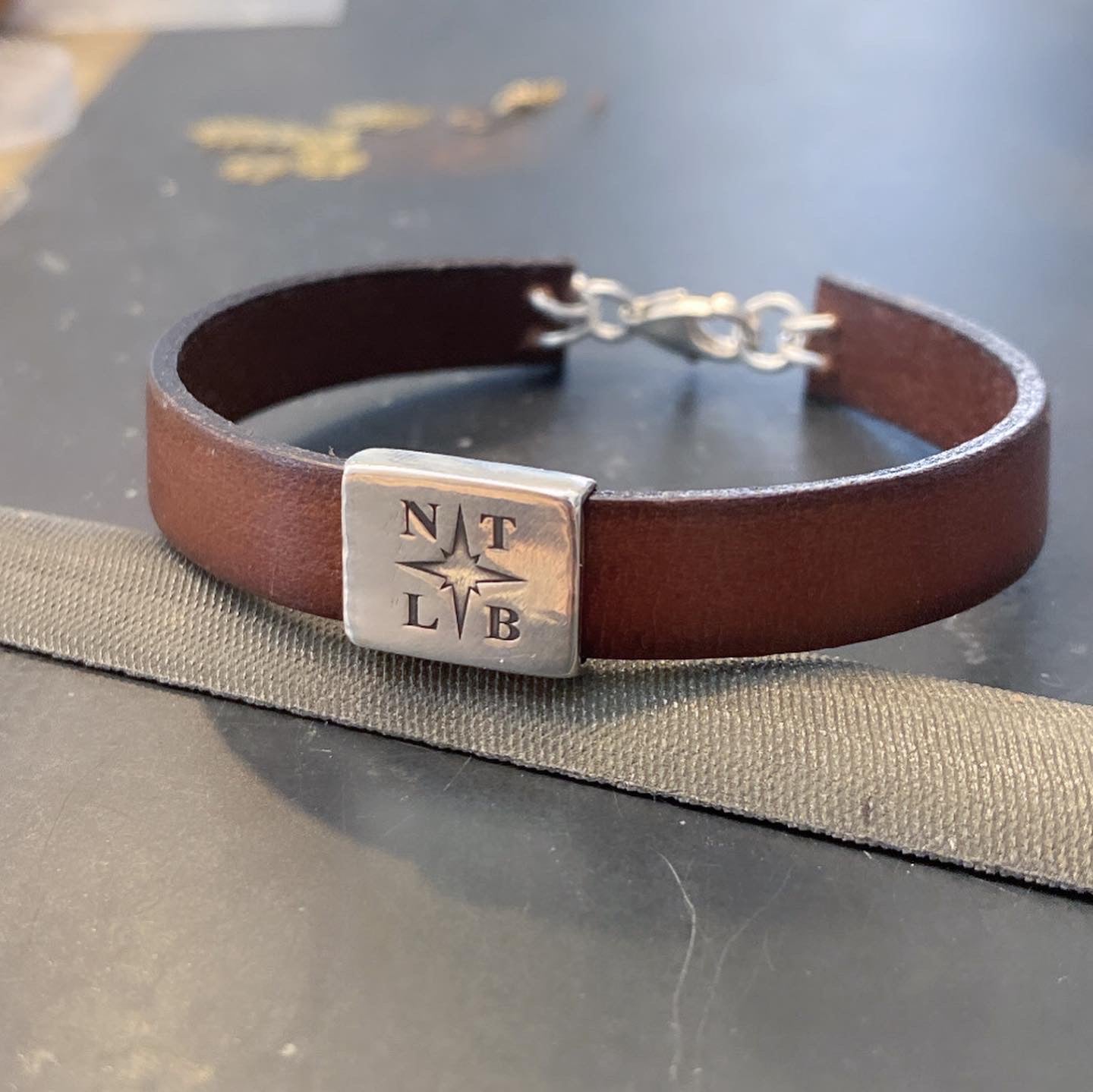 Y Braclet-Lirmizrahi