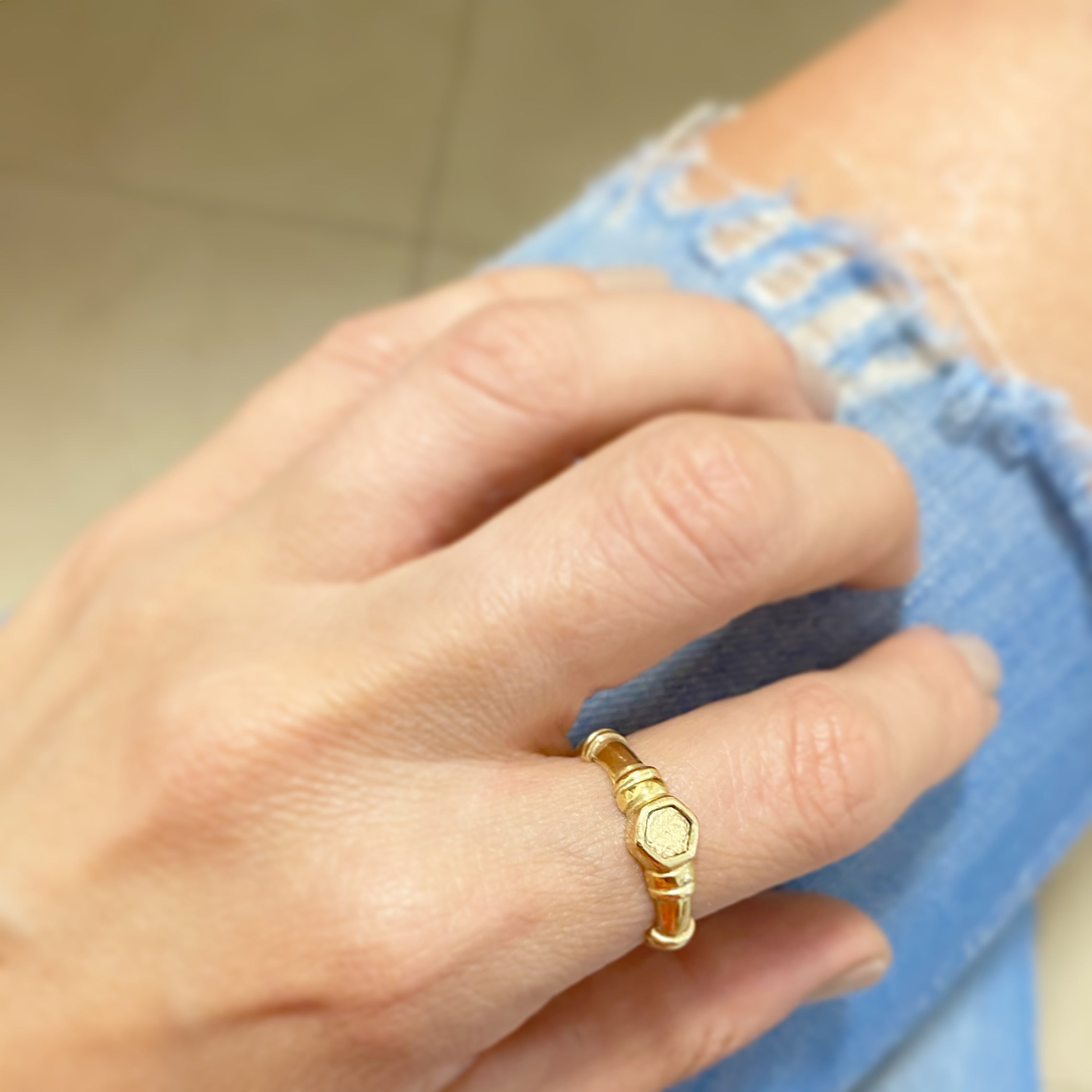 JUNNY Ring-Lirmizrahi