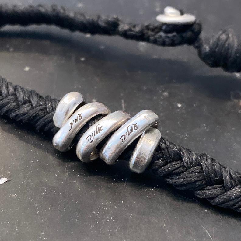 T Braclet-Lirmizrahi