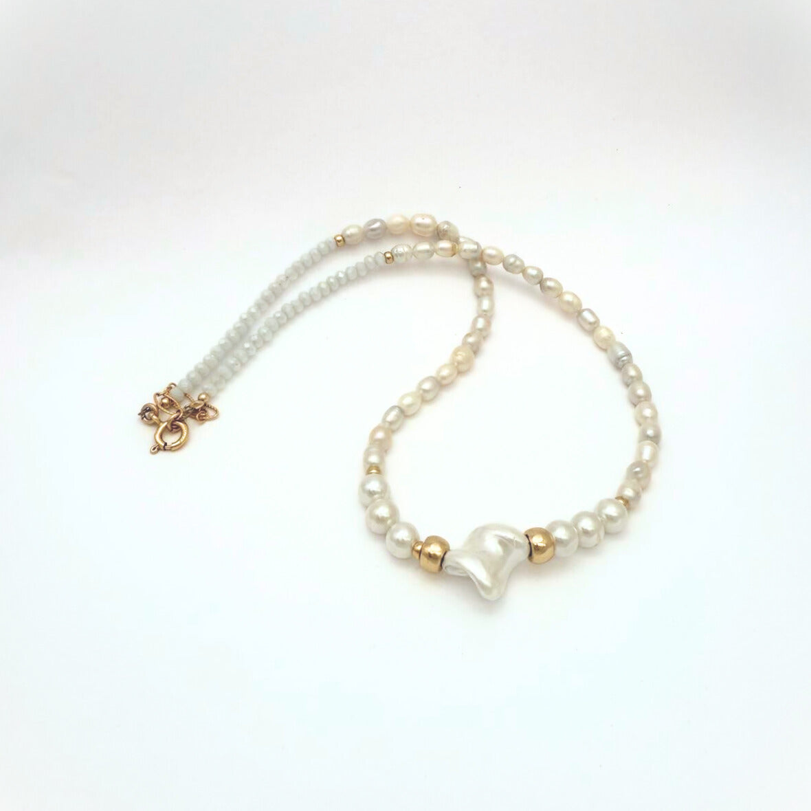 PEARLI Necklace
