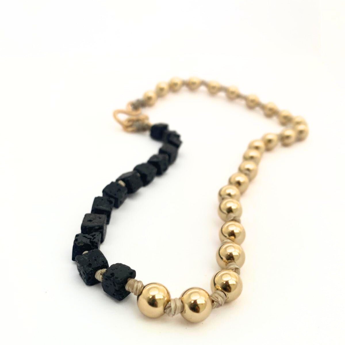JAN Necklace - Lirmizrahi